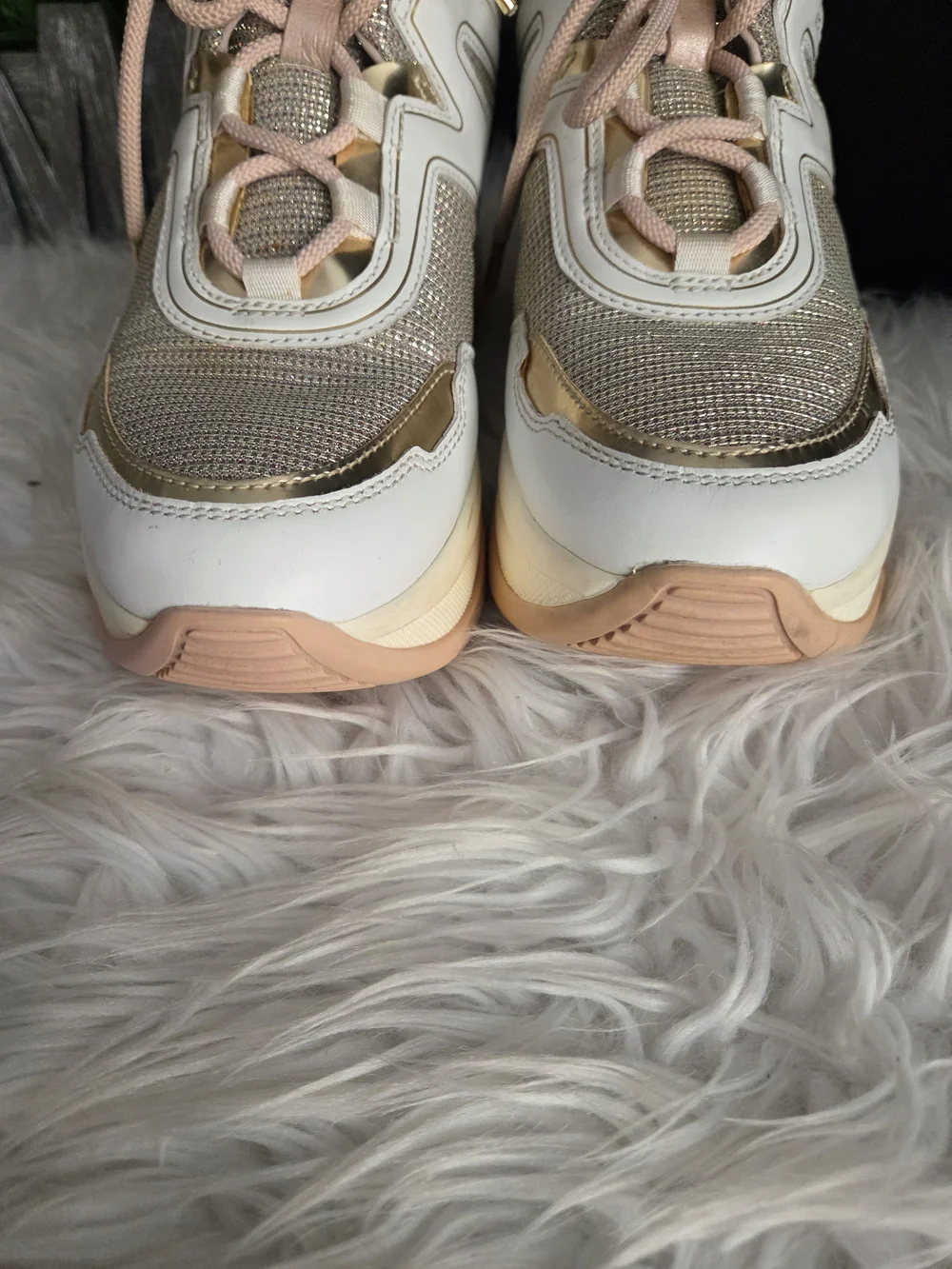 Michael Kors Olympia Women's Pink, White, Gold Platform Trainer Sneakers. Size 9
